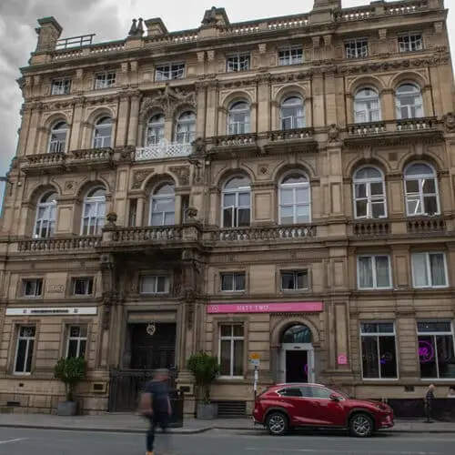 62 Castle Street